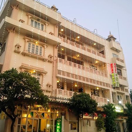 Hotel Savoy - Since 1951 Jaipur Eksteriør billede