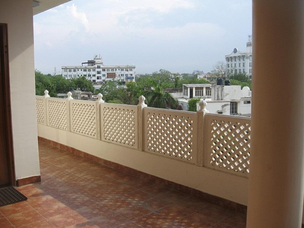 Hotel Savoy - Since 1951 Jaipur Eksteriør billede